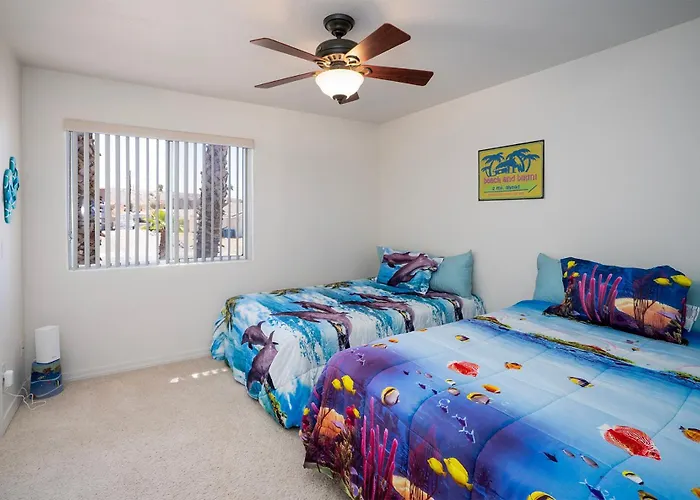 Colville Desert Living Holiday home